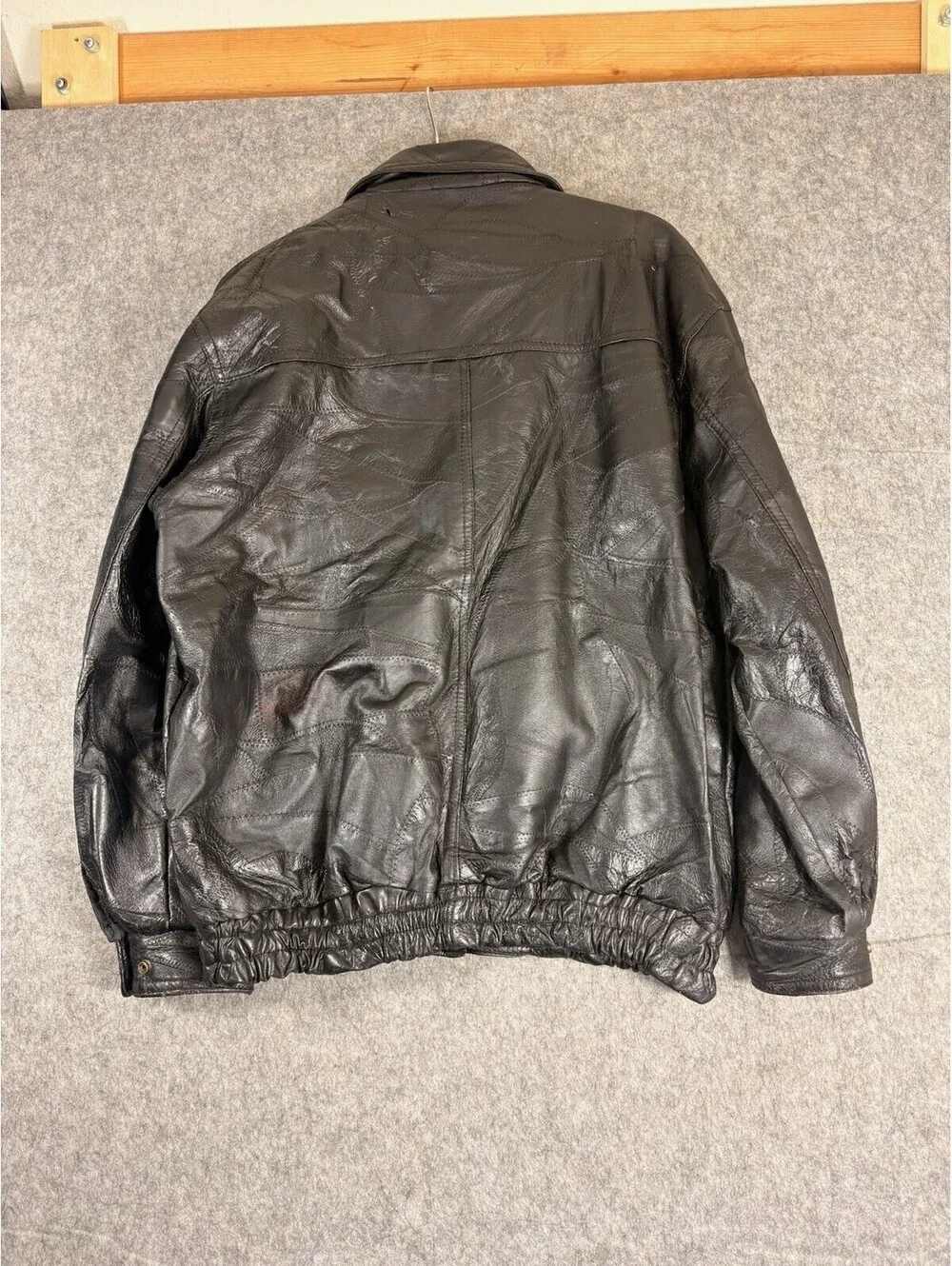 Vintage Leather Bomber Biker Jacket Mens Size Medium Black Mosaic Stitch